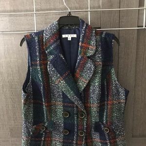 cabi Plaid Vest Size L NWOT